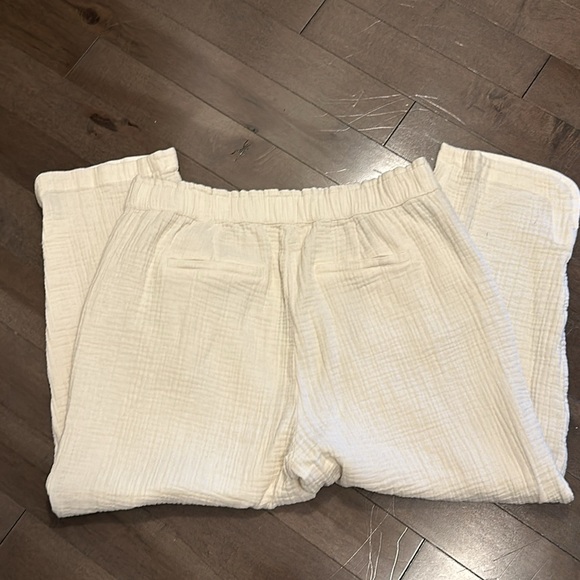 Cream gauzy beach capris from Stitch Fix XL Market and Spruce - Picture 7 of 7